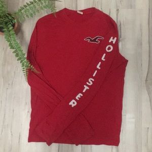 Long sleeved Hollister shirt